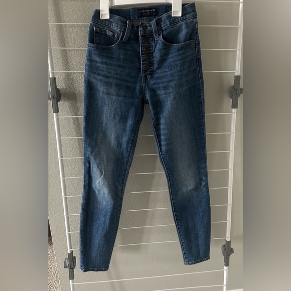 Lucky Brand Indigo Skinny Jeans - Picture 7 of 9